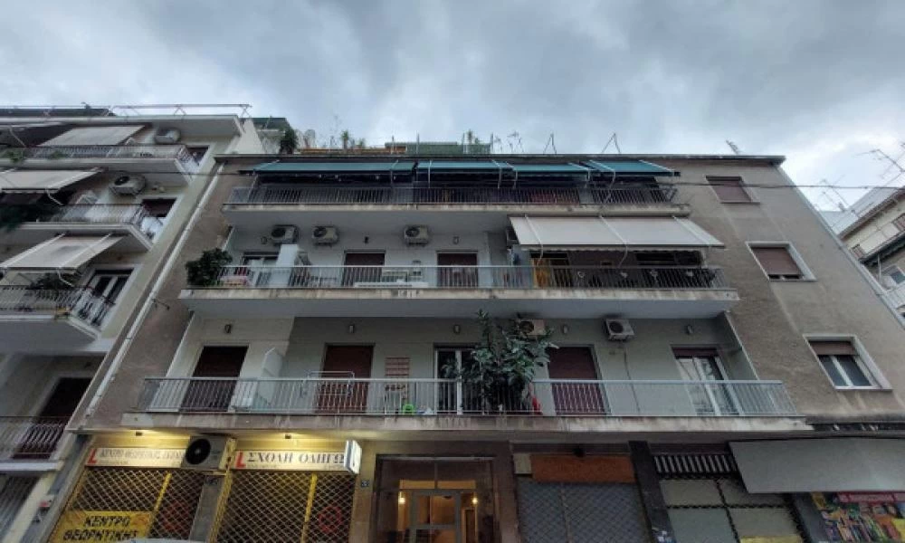 Κυψέλη: Έφτασαν στα δικαστήρια οι δολοφόνοι του 7χρονου – Έντονες αποδοκιμασίες από τον κόσμο